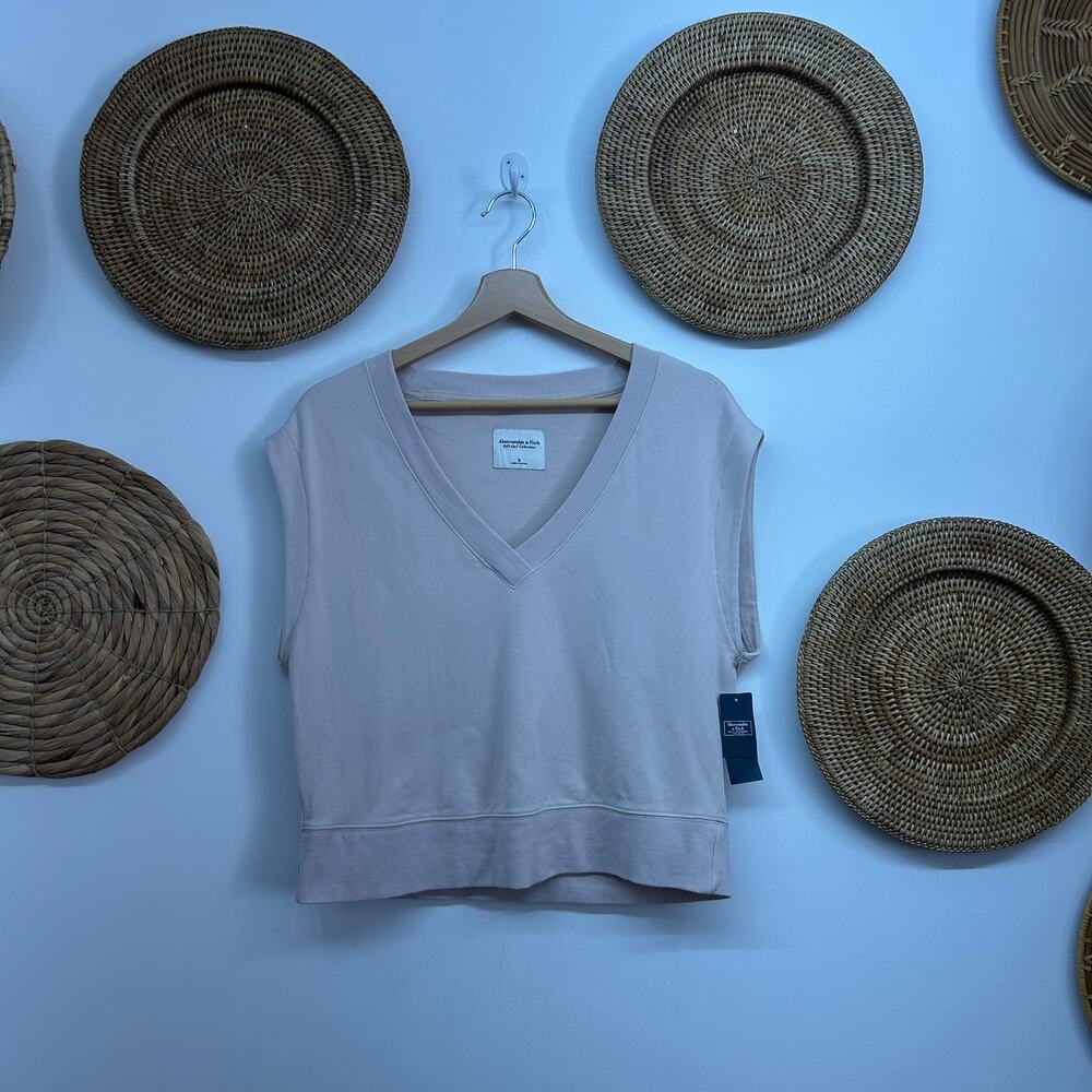 NEW Abercrombie Beige Tan V-Neck Boxy Sweater Vest Tank Small Neutral Minimalist